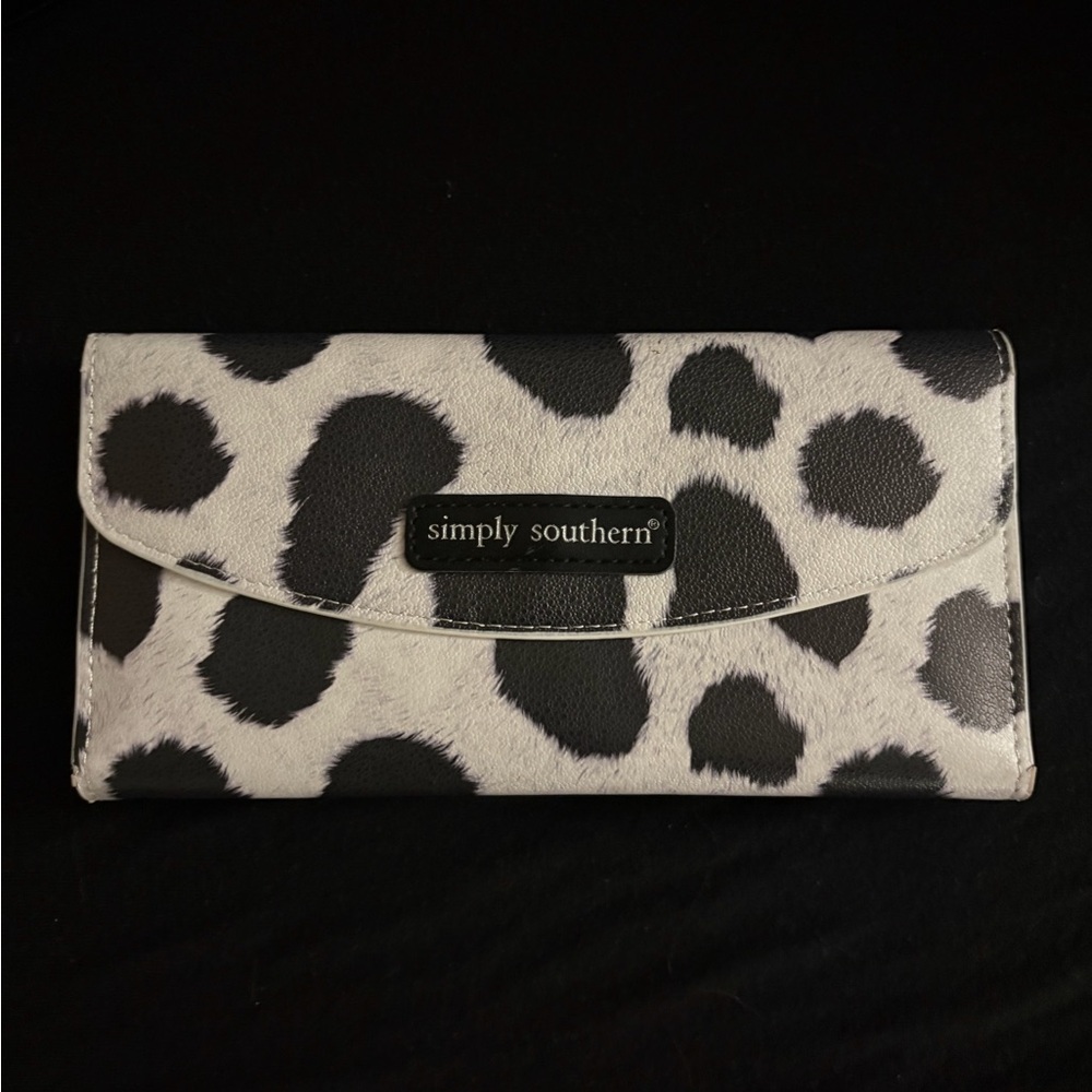 Simply Southern Black and White Spot Wallet
